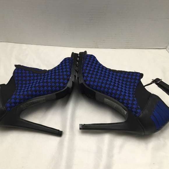 YRU SHOES - Picture 7 of 14